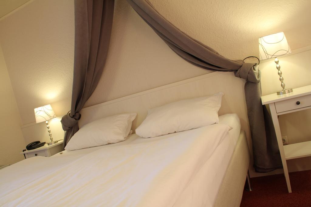 Landhotel Ewerts Insul Extérieur photo