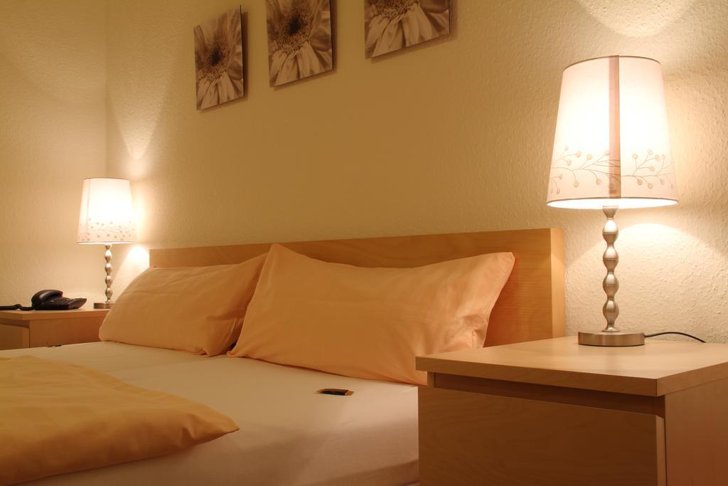 Landhotel Ewerts Insul Extérieur photo