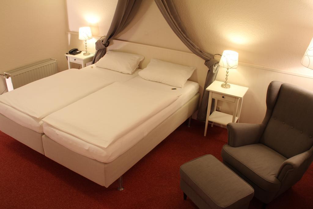 Landhotel Ewerts Insul Extérieur photo